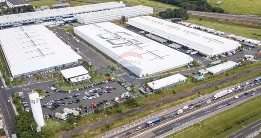 Galpão / Depósito / Armazém para alugar em Jardim Santa Esmeralda de 4123.26m²