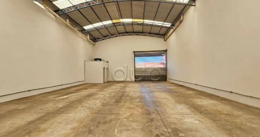 Sala Comercial para alugar em Piracicamirim de 303.00m² com 3 Garagens