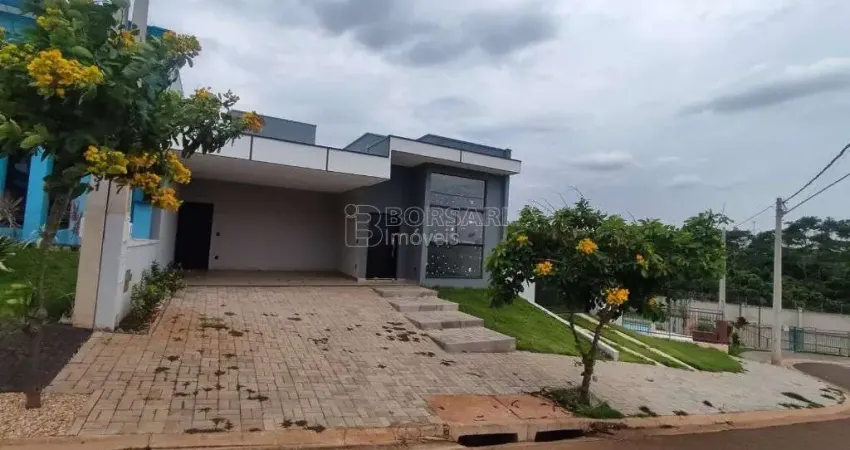 Casa de Condomínio para venda em Parque Laranjeiras de 139.00m² com 3 Quartos, 1 Suite e 4 Garagens