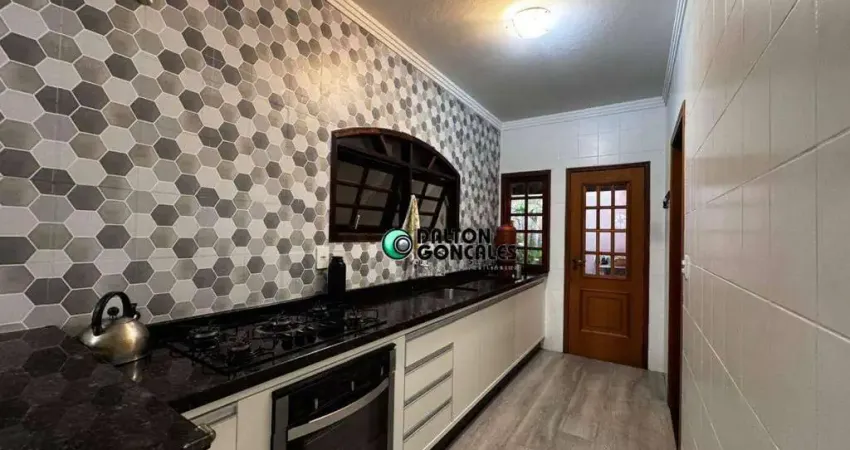 Sobrado para venda em Jardim Regente de 164.00m² com 3 Quartos, 1 Suite e 2 Garagens