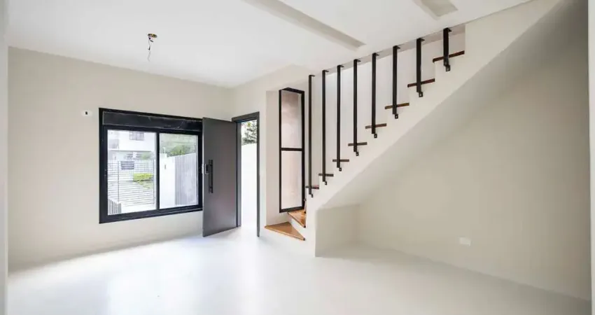 Sobrado para venda e aluguel em Barreirinha de 154.00m² com 3 Quartos, 2 Suites e 2 Garagens