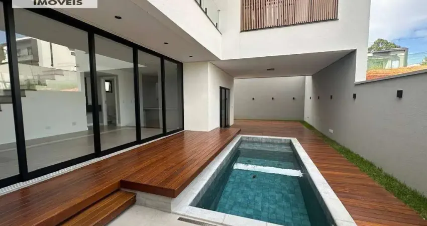 Sobrado para venda em Mosaico Essence de 267.00m² com 3 Quartos, 3 Suites e 4 Garagens