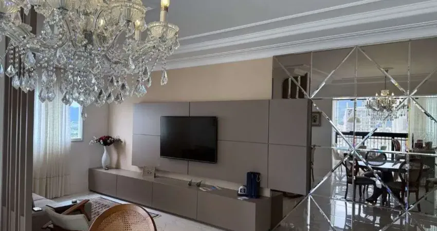 Apartamento para venda em Meia Praia de 226.00m² com 4 Quartos, 4 Suites e 3 Garagens