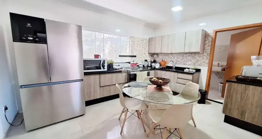 Casa para venda em Palmital de 80.00m² com 2 Quartos e 3 Garagens