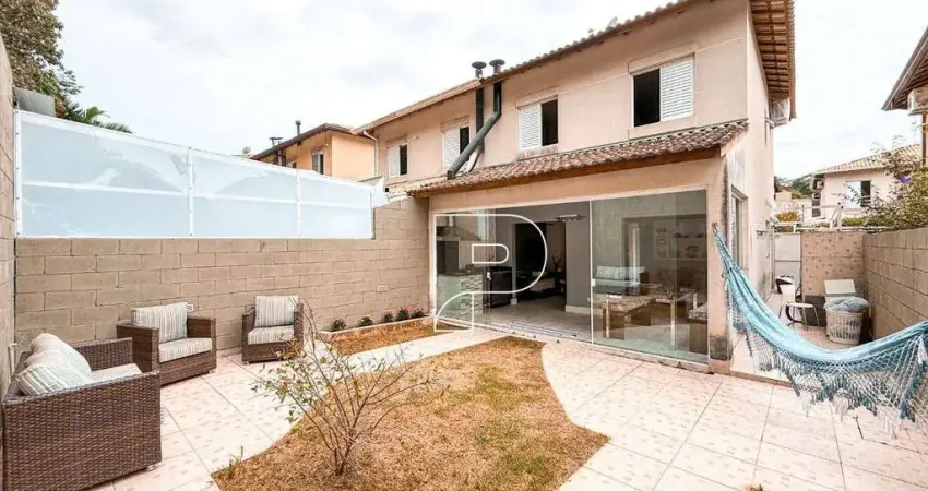 Casa de Condomínio para venda em Granja Viana de 103.00m² com 3 Quartos, 1 Suite e 2 Garagens