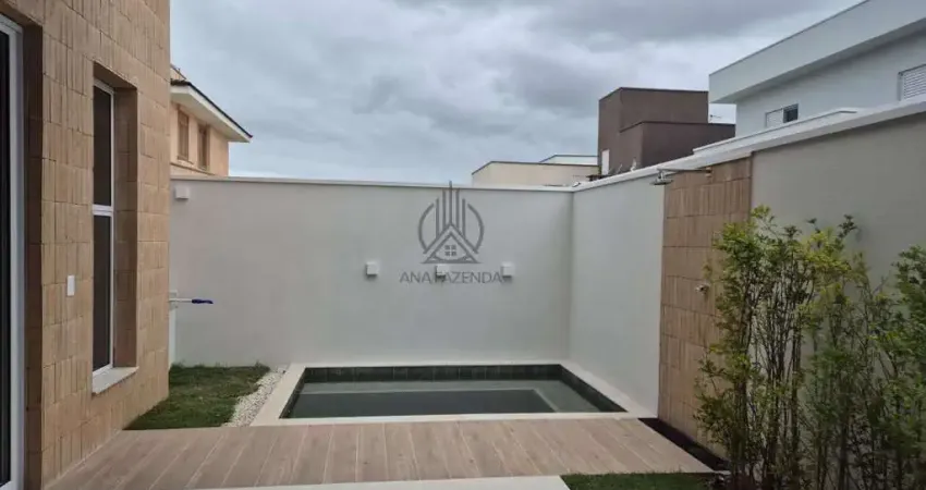 Casa de Condomínio para venda em Piracangaguá de 180.00m² com 3 Quartos, 3 Suites e 4 Garagens