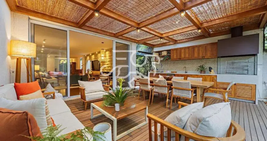 Casa de Condomínio para venda em Fazenda Morumbi de 530.00m² com 4 Quartos, 2 Suites e 2 Garagens