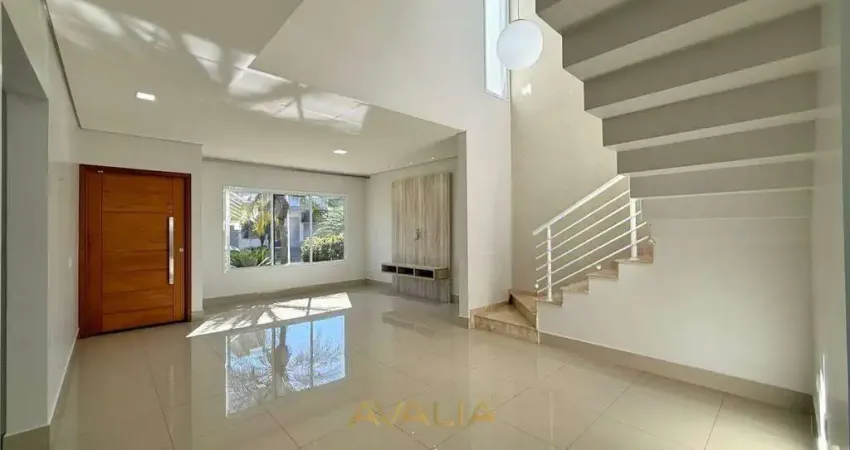 Casa de Condomínio para alugar em Jardim Residencial Dona Lucilla de 256.20m² com 3 Quartos, 3 Suites e 4 Garagens