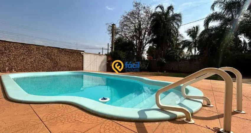 Casa para venda em Residencial Atenas de 250.00m² com 3 Quartos, 1 Suite e 3 Garagens