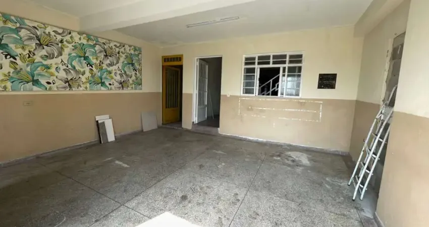 Sala Comercial para alugar em Vila Nova Curuçá de 250.00m² com 2 Garagens