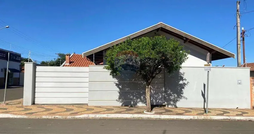 Casa para alugar em Vila Joest de 116.40m² com 3 Quartos, 1 Suite e 2 Garagens