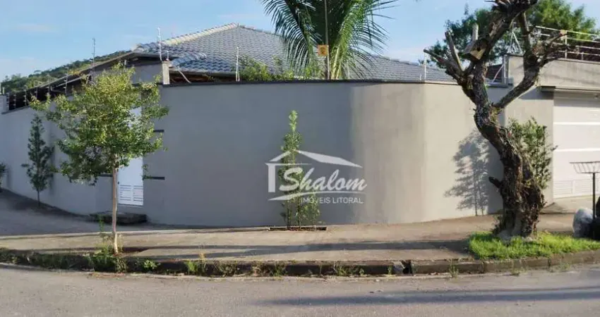 Casa para venda em Cidade Jardim de 270.00m² com 3 Quartos, 3 Suites e 5 Garagens