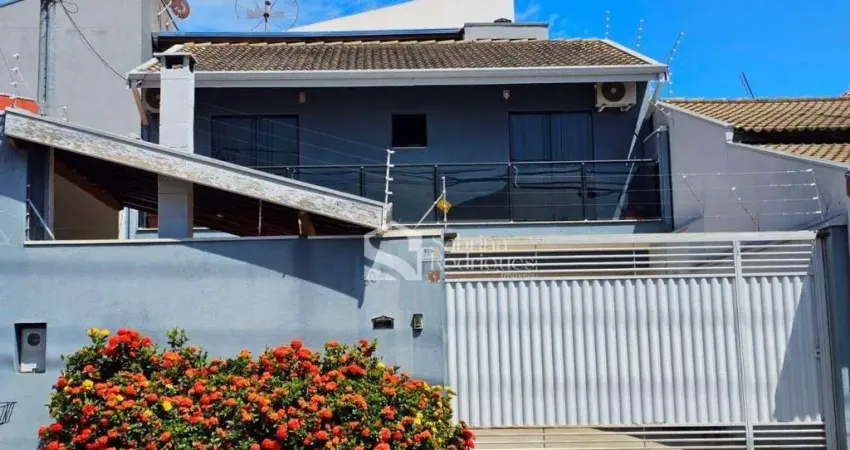 Sobrado para venda em Jardim Colonial de 140.00m² com 3 Quartos, 1 Suite e 4 Garagens