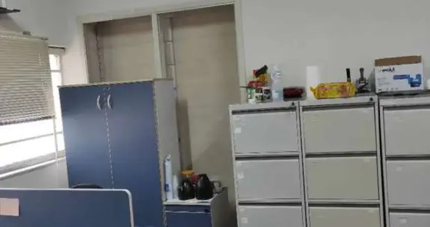 Galpão / Depósito / Armazém para venda e aluguel em Ponte De São João de 2083.00m² com 24 Garagens