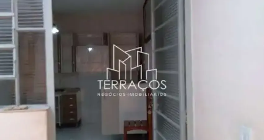 Casa para venda em Vila Santa Terezinha de 124.00m² com 3 Quartos e 5 Garagens