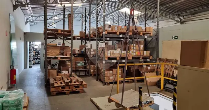 Galpão / Depósito / Armazém para venda em Jardim Do Mar de 330.00m² com 2 Garagens