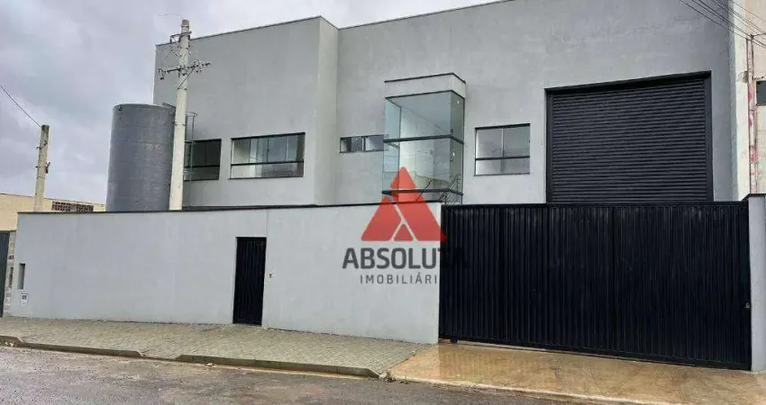 Galpão / Depósito / Armazém para alugar em Loteamento Industrial Salto Grande I de 900.00m²