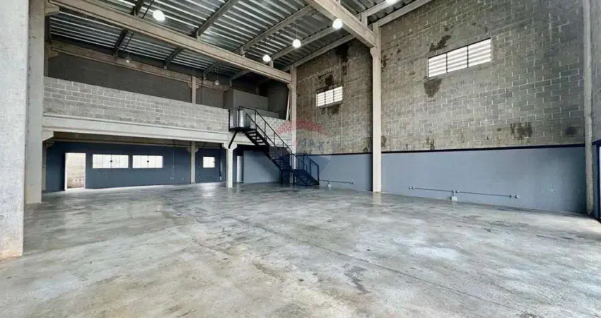 Galpão / Depósito / Armazém para alugar em Vila São Pedro de 400.00m² com 4 Garagens