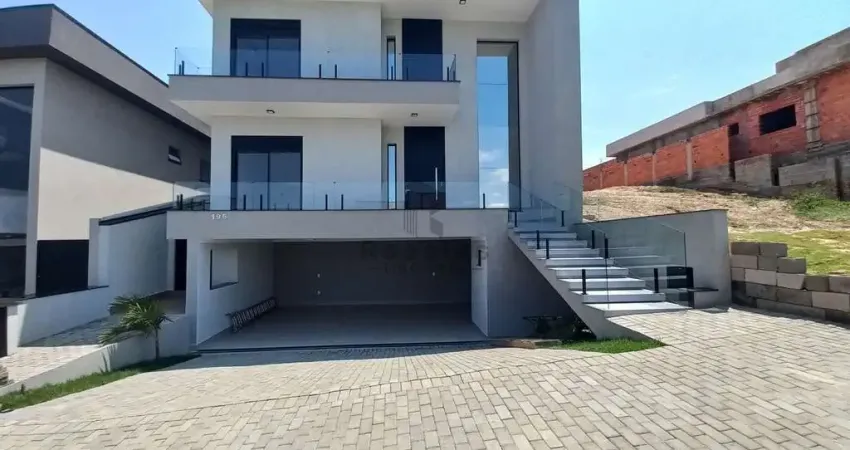 Casa para alugar em Condomínio La Dolce Vita de 300.00m² com 3 Quartos, 3 Suites e 4 Garagens