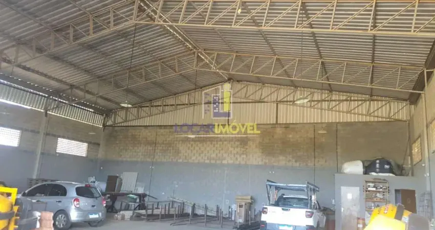 Galpão / Depósito / Armazém para venda e aluguel em Universidade de 400.00m²