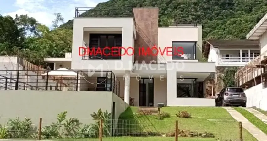 Casa para alugar em Recanto Da Lagoinha de 624.00m² com 4 Quartos, 4 Suites e 5 Garagens