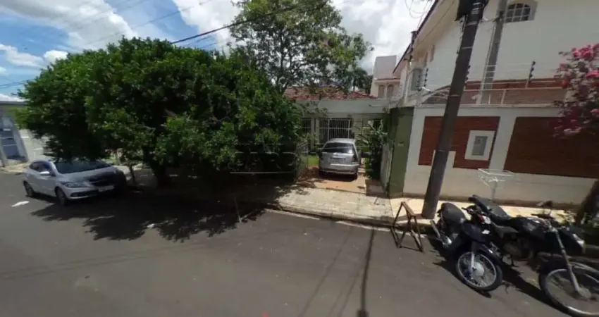 Casa para venda em Jardim Paraíso de 220.00m² com 4 Quartos, 1 Suite e 2 Garagens