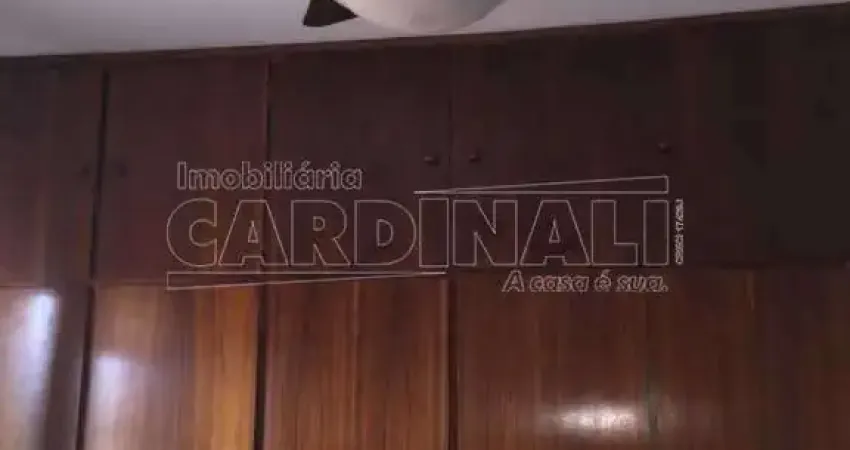 Cobertura para venda em Jardim Das Torres de 232.00m² com 3 Quartos, 1 Suite e 2 Garagens