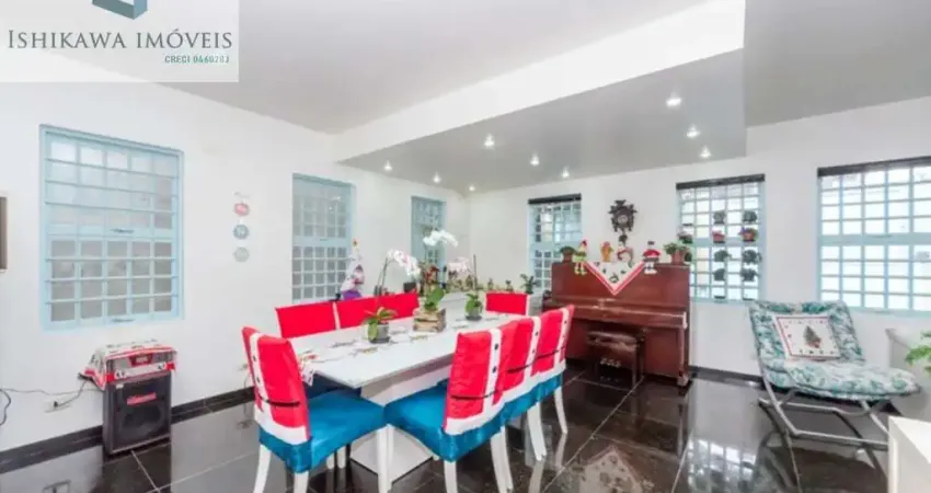 Casa para venda em Saúde de 119.00m² com 3 Quartos, 3 Suites e 4 Garagens