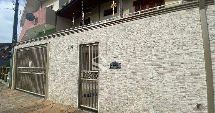 Sobrado para venda em Jardim Monte Verde de 195.00m² com 3 Quartos, 1 Suite e 2 Garagens