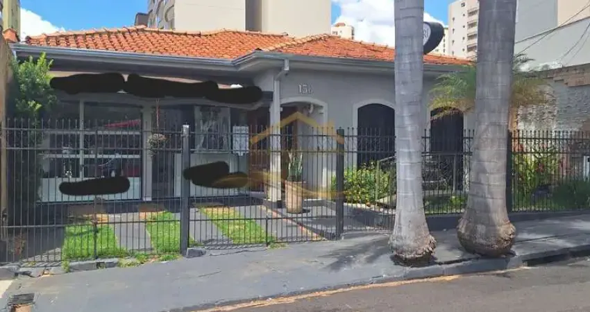 Casa para alugar em Vila Bancário de 300.00m² com 3 Quartos, 1 Suite e 2 Garagens