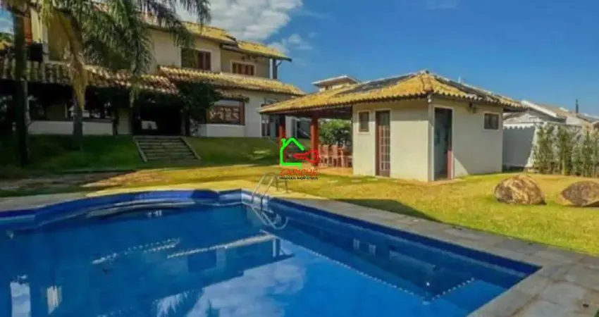 Casa para venda em Bosque de 318.00m² com 4 Quartos, 2 Suites e 4 Garagens