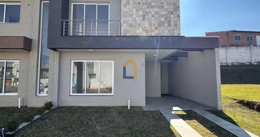 Sobrado para venda em Campo De Santana de 122.00m² com 2 Quartos, 1 Suite e 1 Garagem