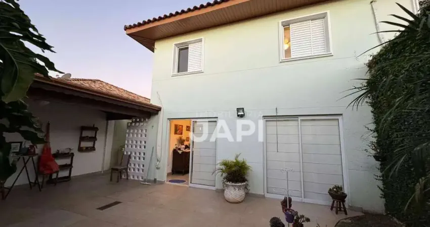Casa de Condomínio para venda em Ecovillage de 150.00m² com 3 Quartos, 2 Suites e 2 Garagens
