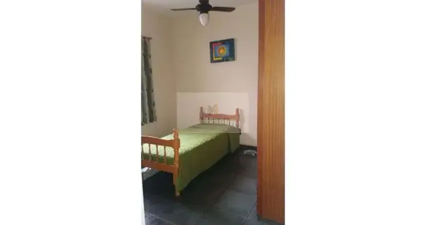 Casa para venda em Parque Residencial Joaquim Nabuco de 307.00m² com 3 Quartos, 1 Suite e 6 Garagens