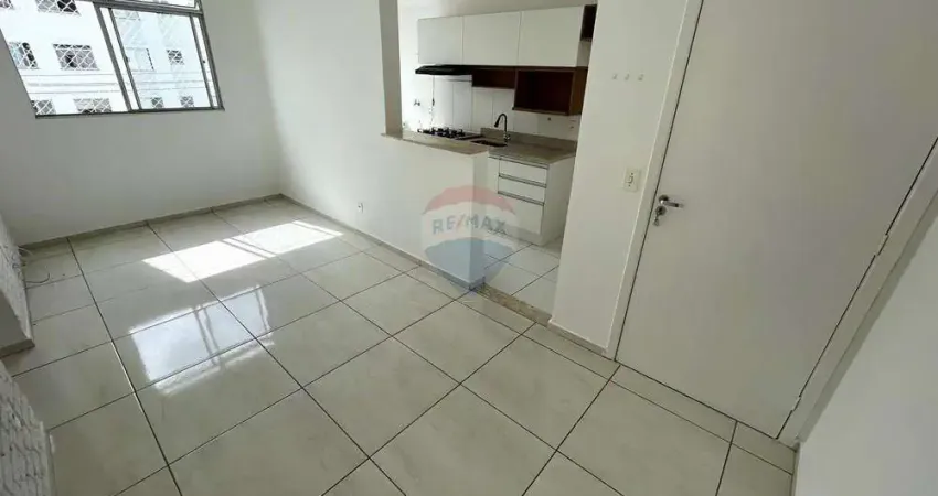 Apartamento para alugar em Loteamento Mogilar de 48.00m² com 2 Quartos e 1 Garagem
