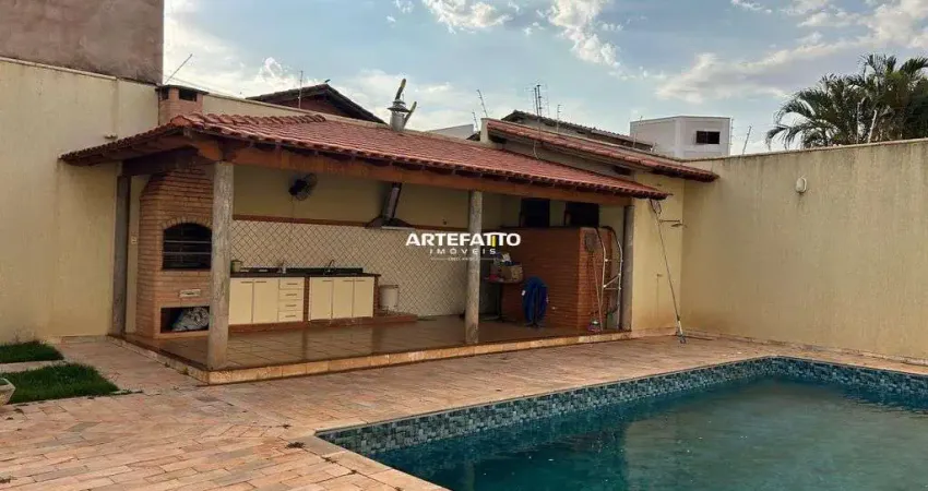 Casa para venda em Igarapava de 369.00m² com 5 Quartos, 3 Suites e 4 Garagens