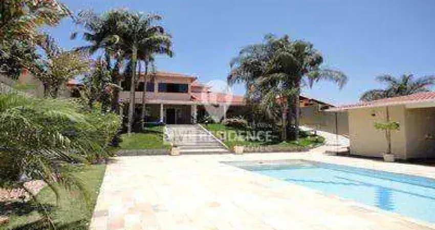 Casa para venda em Parque Da Fazenda de 467.00m² com 5 Quartos, 3 Suites e 6 Garagens