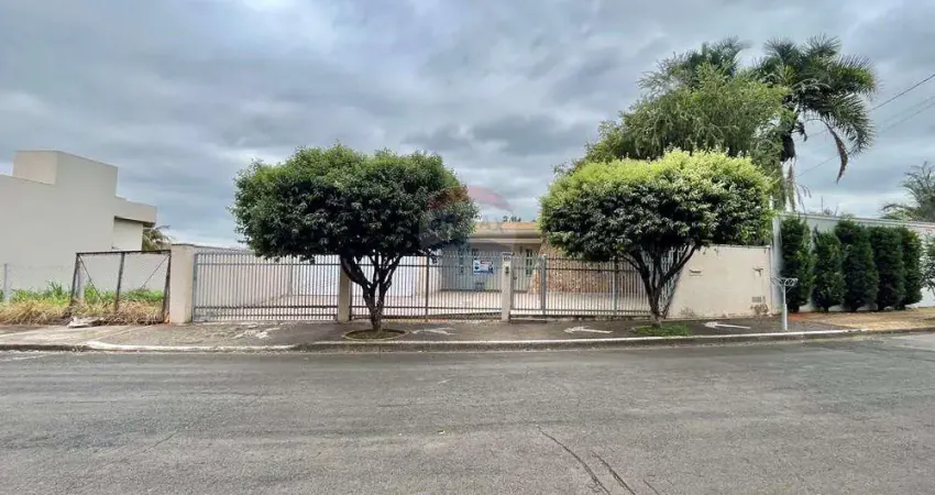 Casa para venda em Parque Residencial Nardini de 282.00m² com 4 Quartos, 3 Suites e 6 Garagens