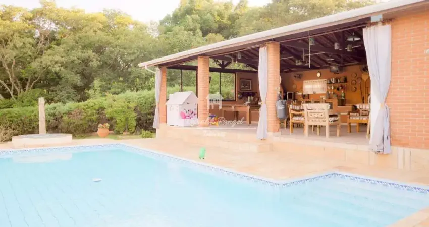 Casa para venda em Condomínio Monte Belo de 695.90m² com 5 Quartos, 3 Suites e 14 Garagens