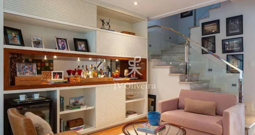 Casa de Condomínio para venda em Real Parque de 350.00m² com 3 Quartos, 3 Suites e 4 Garagens