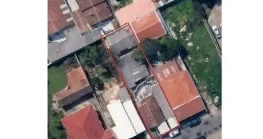 Terreno à venda na Rua Lauro Tavares Rodrigues, 801, Xaxim, Curitiba