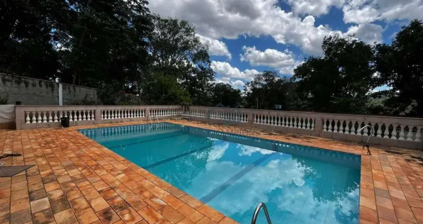 Chácara para venda em Estância Climatérica São José de 2098.00m² com 3 Quartos, 1 Suite e 16 Garagens