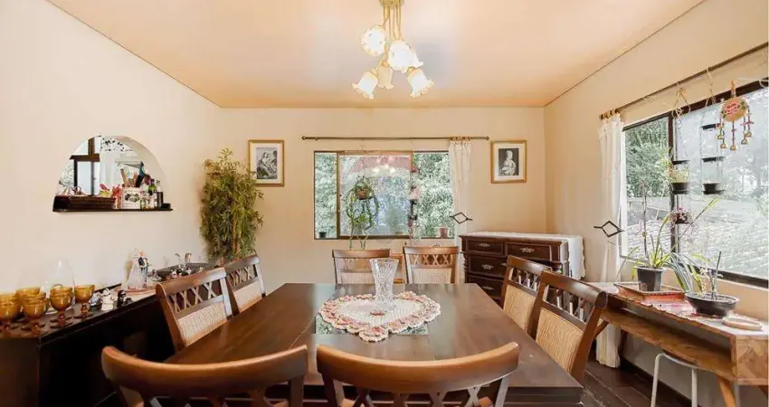 Casa para venda em Campo Comprido de 272.00m² com 5 Quartos, 4 Suites e 2 Garagens