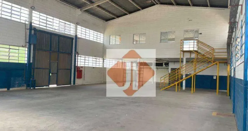 Galpão / Depósito / Armazém para alugar em Vale Verde de 1992.00m²
