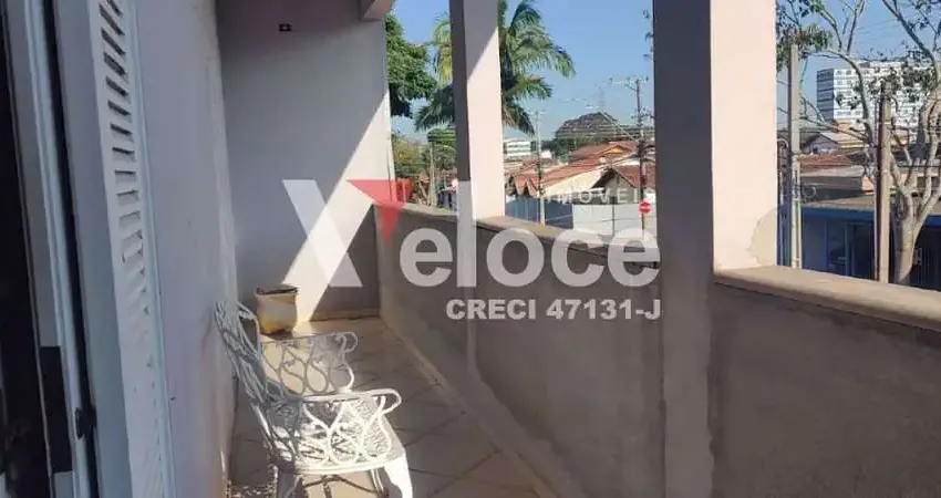 Sobrado para venda em Vila Industrial de 300.00m² com 4 Quartos e 2 Suites