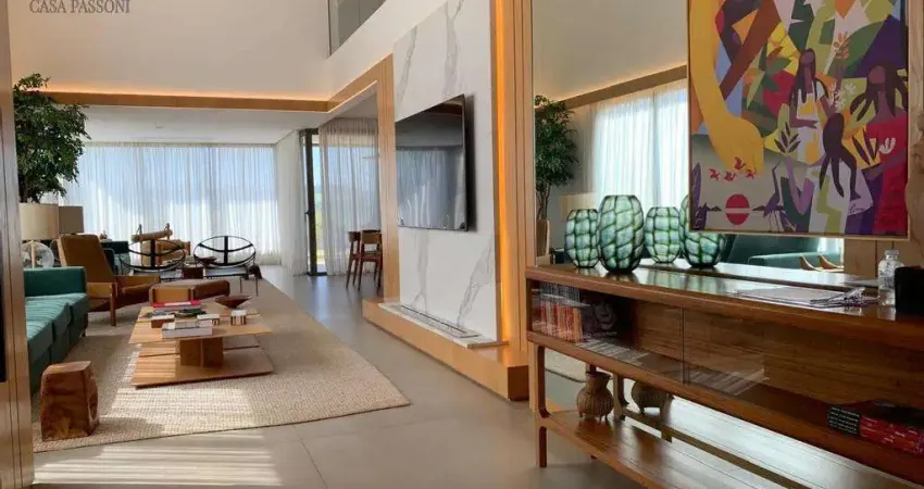Casa de Condomínio para venda em Alphaville Dom Pedro de 362.90m² com 5 Quartos, 5 Suites e 6 Garagens