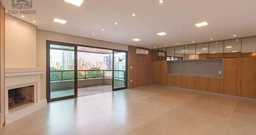 Apartamento para venda em Cambuí de 200.00m² com 3 Quartos, 3 Suites e 2 Garagens