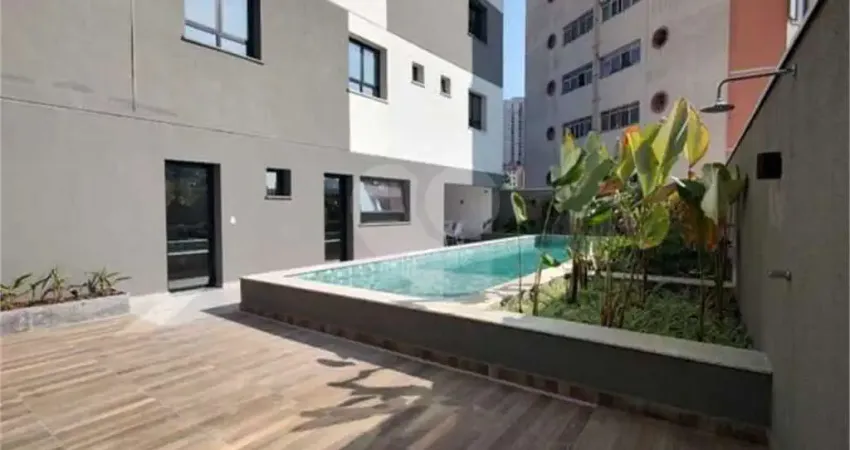 Apartamento para alugar em Centro de 24.83m² com 1 Quarto e 1 Garagem