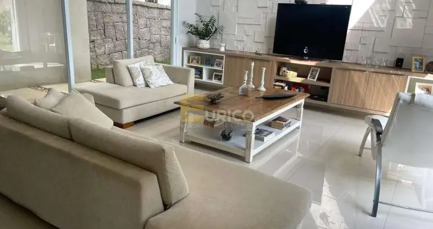 Casa de Condomínio para venda em Condomínio Alpes de Vinhedo de 385.00m² com 3 Quartos, 3 Suites e 4 Garagens