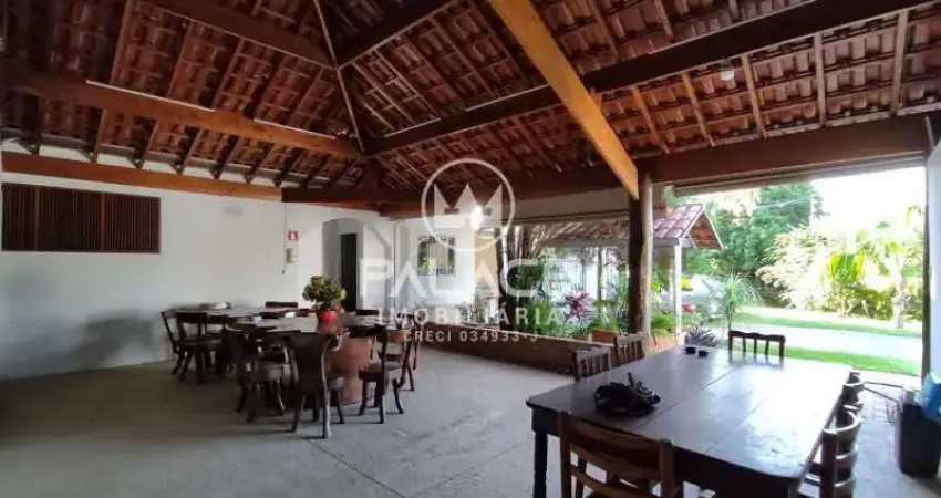 Fazenda / Sítio para alugar em São Jorge de 437.00m² com 1 Quarto, 1 Suite e 10 Garagens